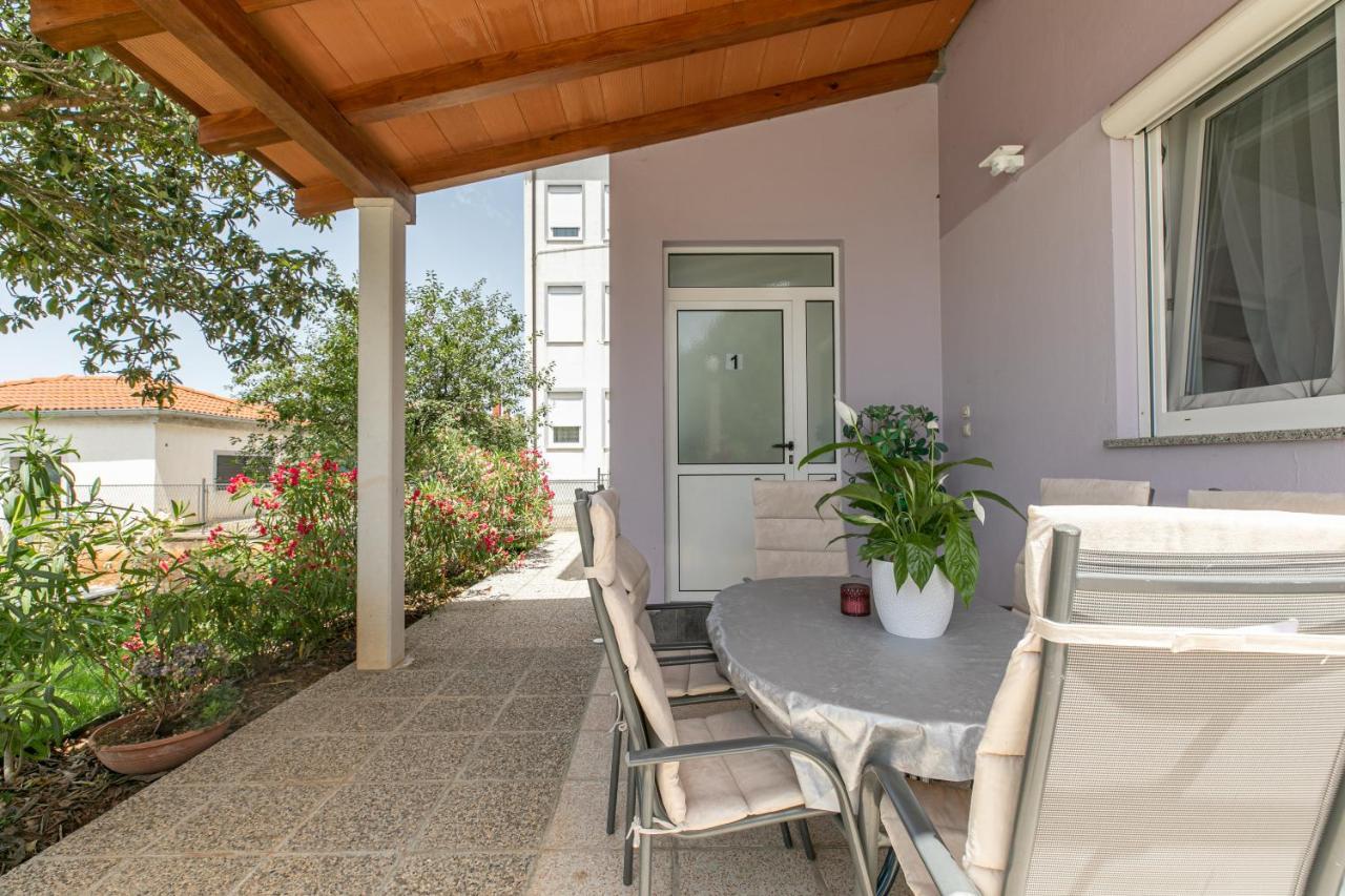 Apartments Tina Stinjan Πούλα Εξωτερικό φωτογραφία