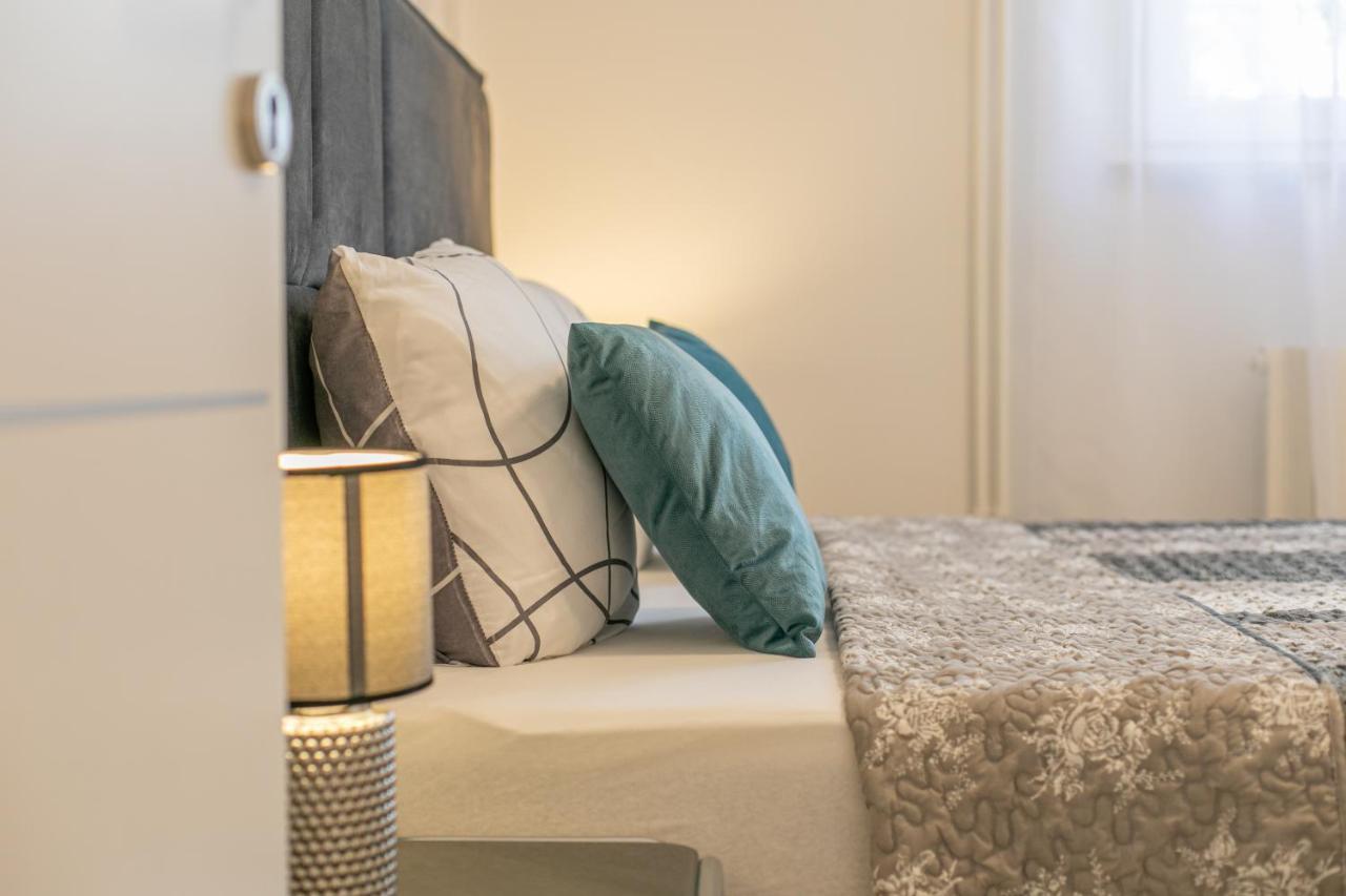 Apartments Tina Stinjan Πούλα Εξωτερικό φωτογραφία