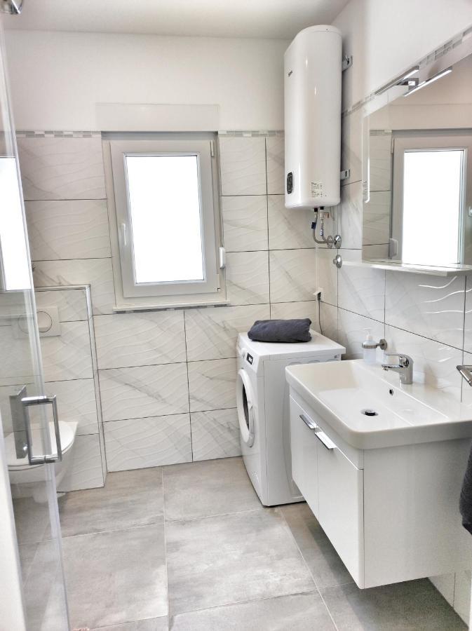 Apartments Tina Stinjan Πούλα Εξωτερικό φωτογραφία